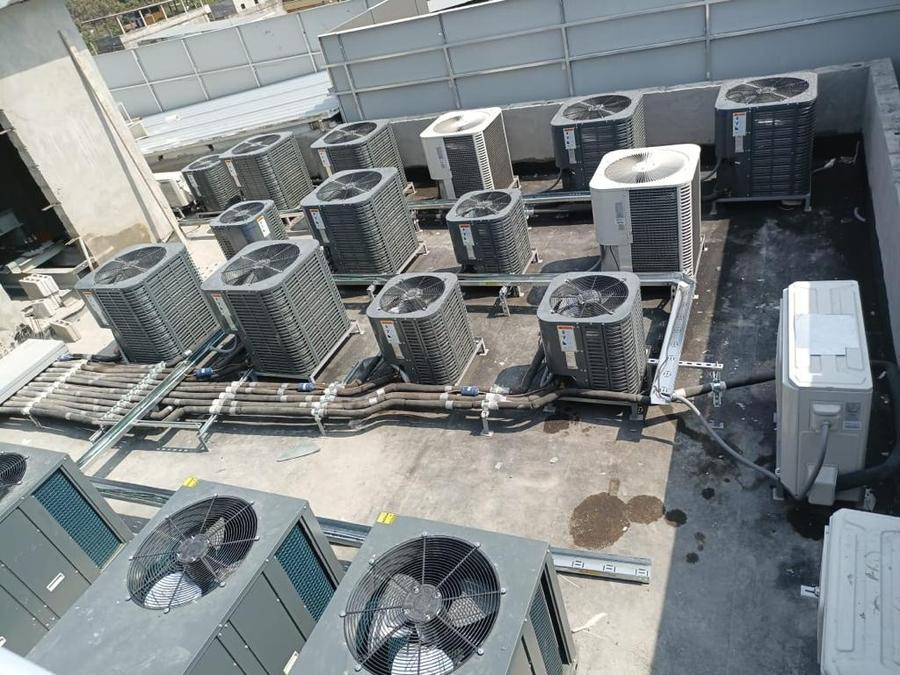 Sistema de climatización con unidades tipo central dividida - Babahoyo — INSISTERSA Guayaquil