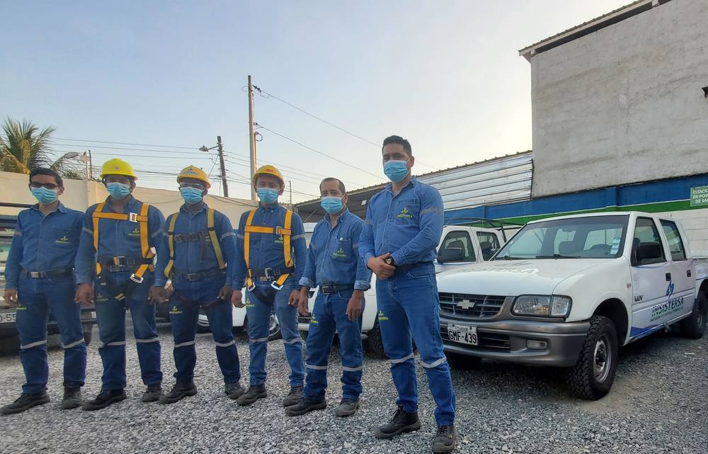 Equipo técnico completo INSISTERSA Guayaquil Ecuador